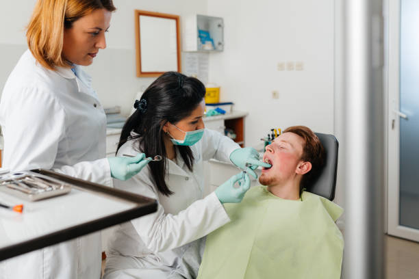 Best Knocked-Out Tooth Emergency  in Garden City, MO